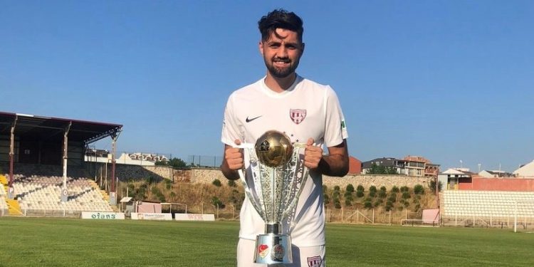 Emre bekir ve tayyip kanarya fethiyespor’da